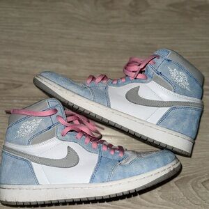 Nike Women's High-Top Sneakers - Pink and Blue